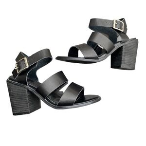 Luoika | Strappy | Chunky | Heel | Sandals | Size: 6.5